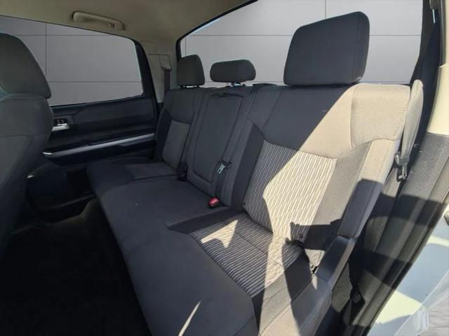 2017 Toyota Tundra SR5 5.7L V8