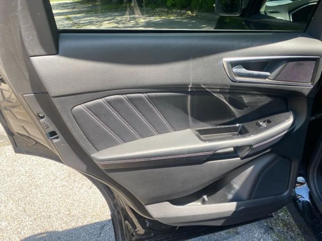 2016 Ford Edge Sport