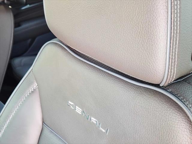 2024 GMC Yukon XL 4WD Denali