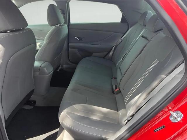 2022 Hyundai Elantra SEL