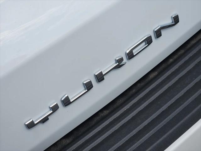 2026 GMC Yukon XL 4WD AT4