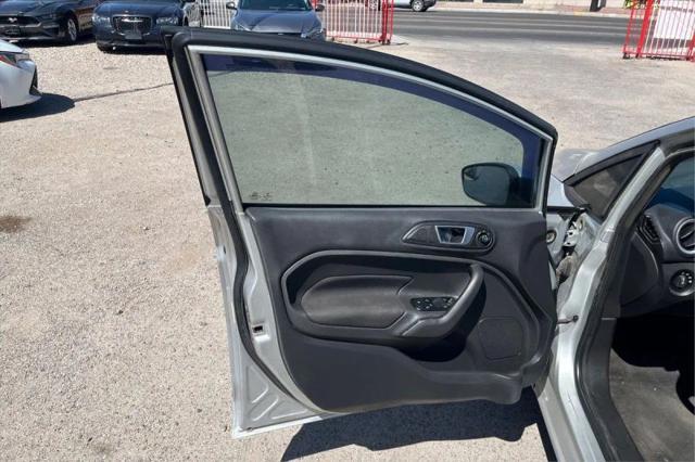 2015 Ford Fiesta SE