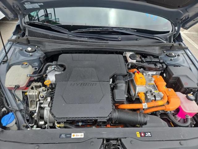 2022 Hyundai Elantra Hybrid Blue