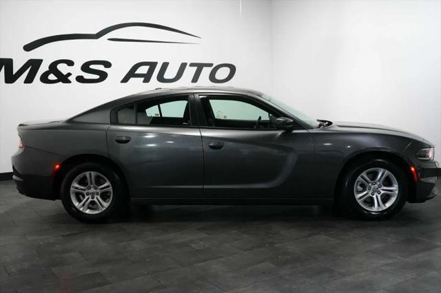 2022 Dodge Charger SXT RWD