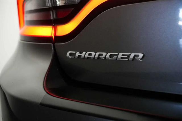 2022 Dodge Charger SXT RWD