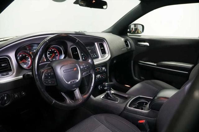 2022 Dodge Charger SXT RWD