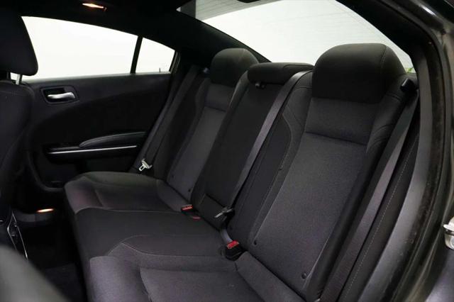 2022 Dodge Charger SXT RWD