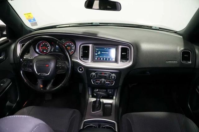 2022 Dodge Charger SXT RWD