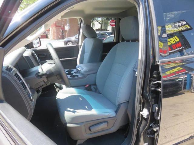 2019 Ram 1500 Classic Express Quad Cab 4x4 6'4" Box