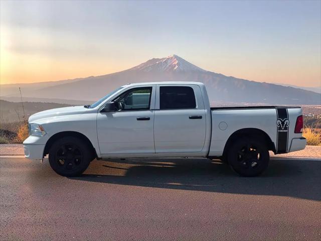 2019 Ram 1500 Classic Tradesman Crew Cab 4x2 5'7" Box