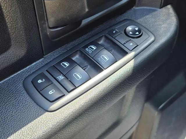 2019 Ram 1500 Classic Tradesman Crew Cab 4x2 5'7" Box