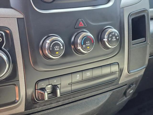 2019 Ram 1500 Classic Tradesman Crew Cab 4x2 5'7" Box