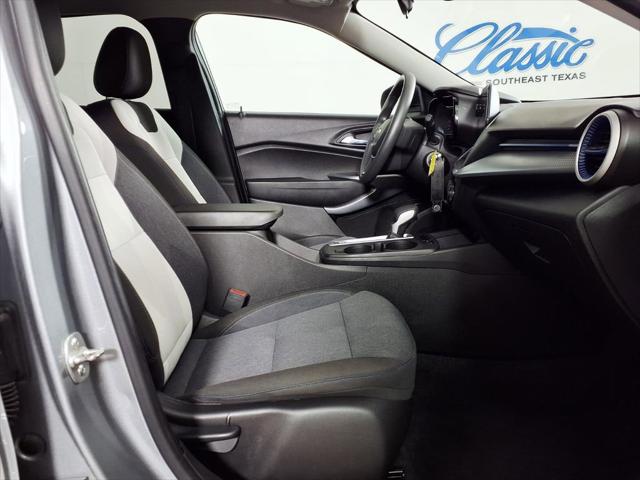 2024 Chevrolet Trax FWD SP
