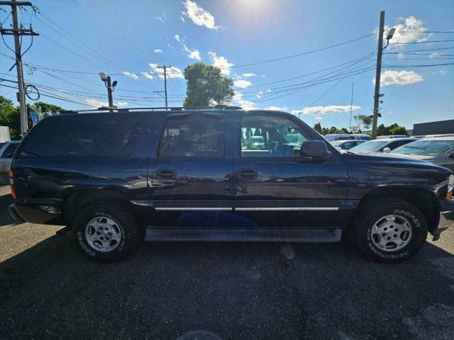 2005 Chevrolet Suburban LS