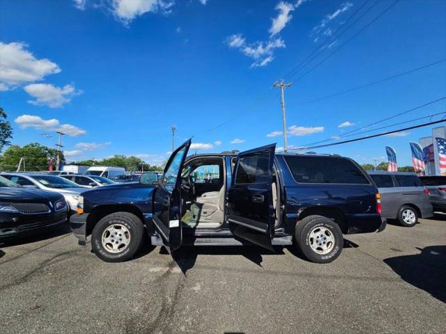 2005 Chevrolet Suburban LS