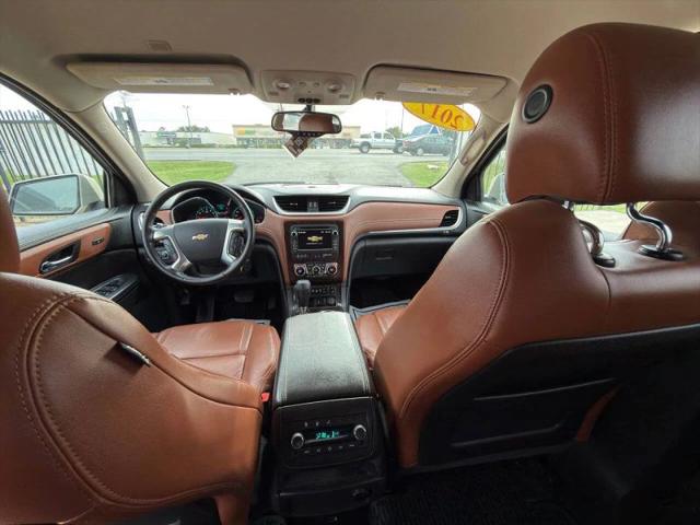 2017 Chevrolet Traverse 2LT