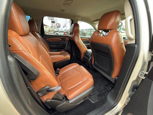 2017 Chevrolet Traverse 2LT
