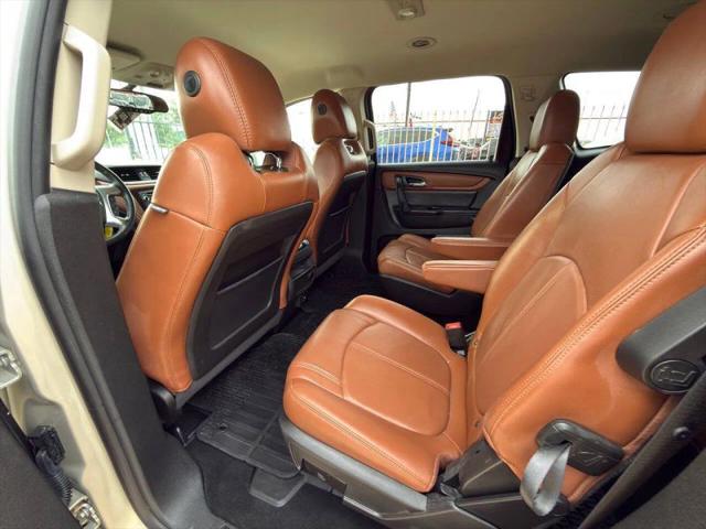 2017 Chevrolet Traverse 2LT