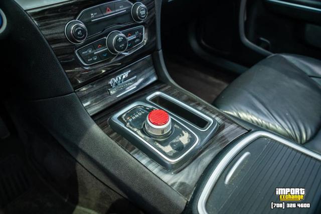 2016 Chrysler 300 Anniversary Edition
