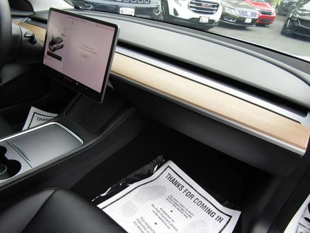 2021 Tesla Model 3 Standard Range Plus Rear-Wheel Drive