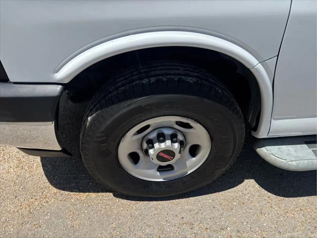 2024 GMC Savana Cargo RWD 2500 Regular Wheelbase Work Van