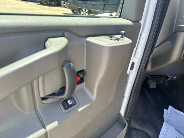 2024 GMC Savana Cargo RWD 2500 Regular Wheelbase Work Van