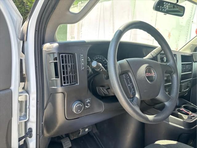 2024 GMC Savana Cargo RWD 2500 Regular Wheelbase Work Van