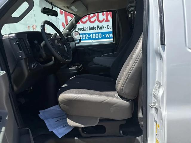 2024 GMC Savana Cargo RWD 2500 Regular Wheelbase Work Van