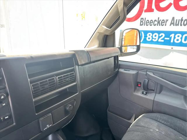 2024 GMC Savana Cargo RWD 2500 Regular Wheelbase Work Van