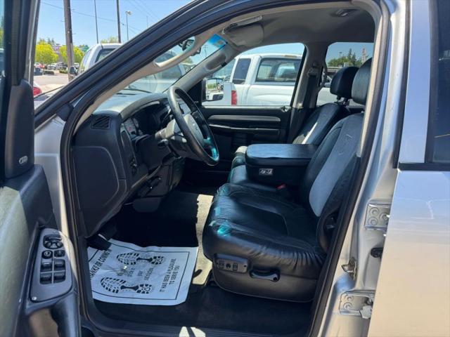 2004 Dodge Ram 2500 SLT/Laramie