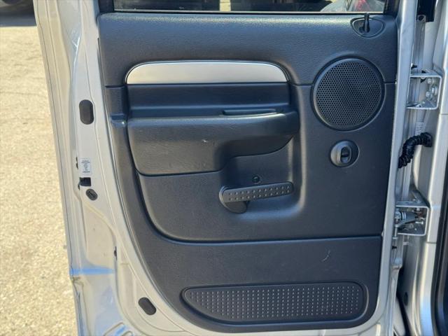 2004 Dodge Ram 2500 SLT/Laramie