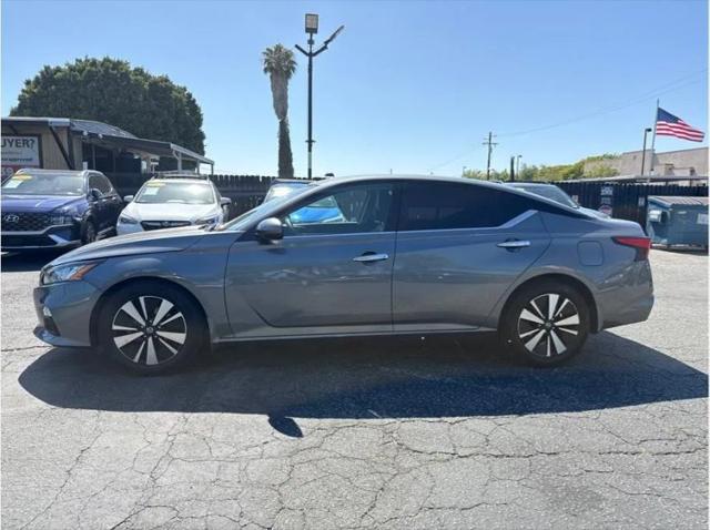 2022 Nissan Altima SV FWD