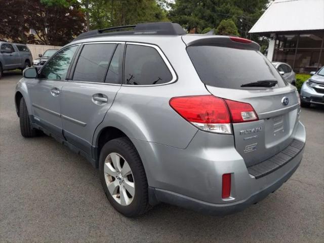 2011 Subaru Outback 2.5i Limited
