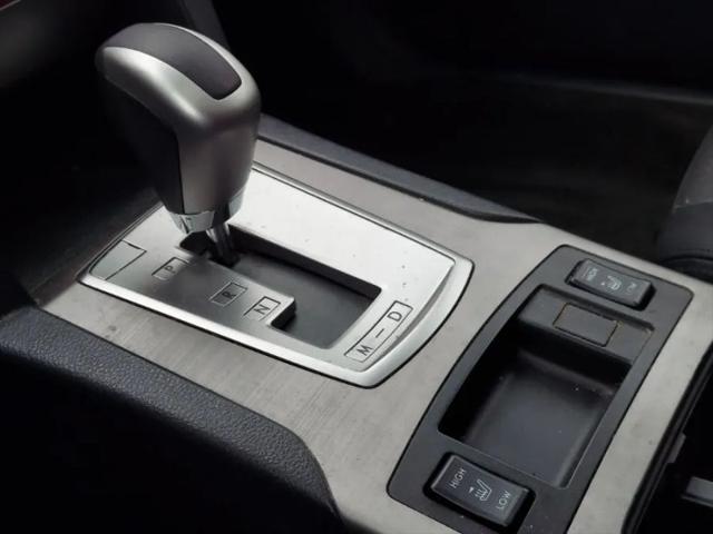 2011 Subaru Outback 2.5i Limited