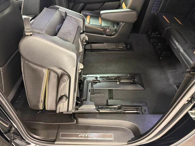 2021 GMC Yukon XL 4WD AT4