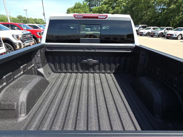 2026 Chevrolet Silverado 1500 4WD Crew Cab Short Bed LT Trail Boss