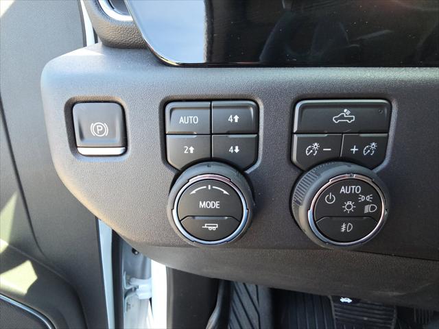 2026 Chevrolet Silverado 1500 4WD Crew Cab Short Bed LT Trail Boss