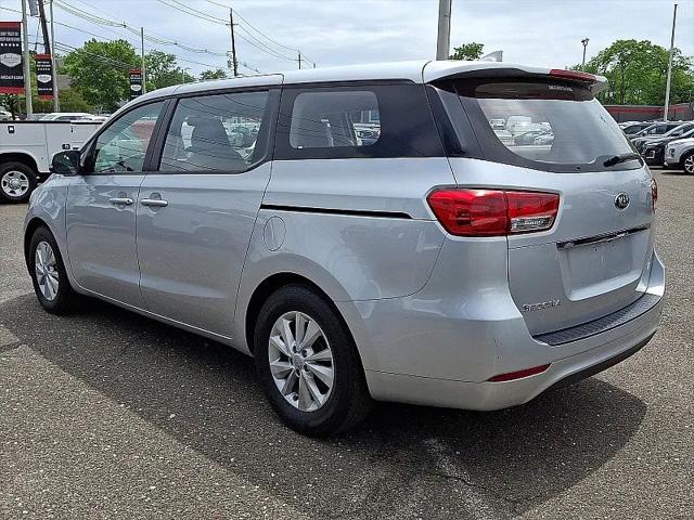 2018 Kia Sedona L