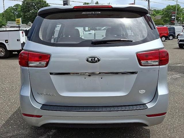 2018 Kia Sedona L