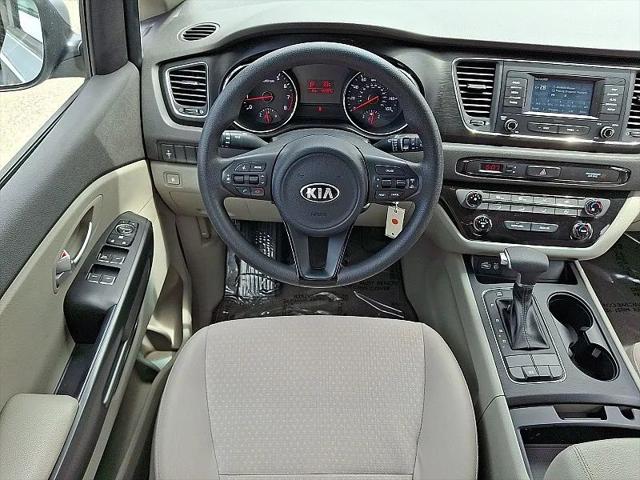 2018 Kia Sedona L