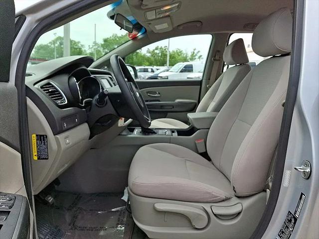 2018 Kia Sedona L