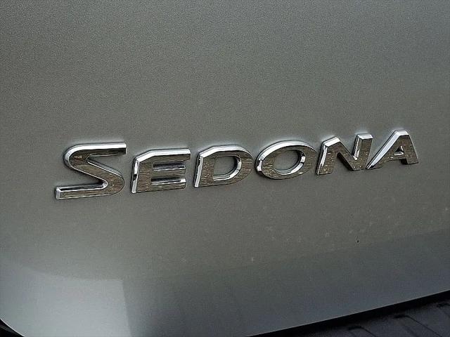 2018 Kia Sedona L