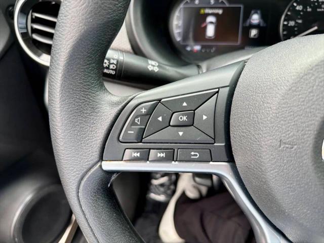 2021 Nissan Kicks SV Xtronic CVT