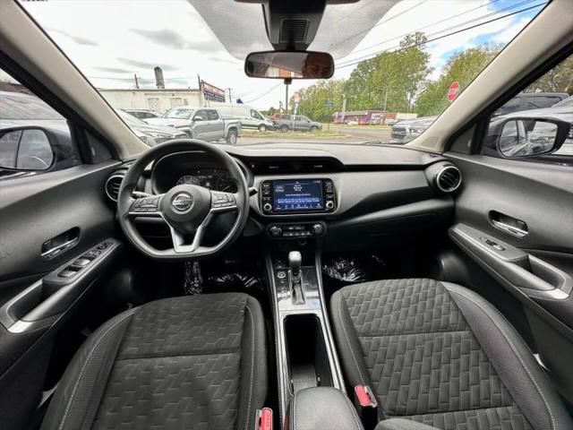 2021 Nissan Kicks SV Xtronic CVT