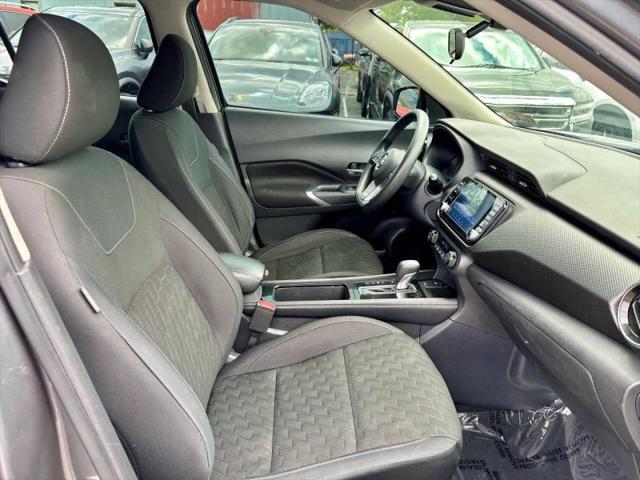 2021 Nissan Kicks SV Xtronic CVT