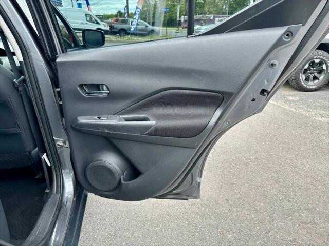 2021 Nissan Kicks SV Xtronic CVT