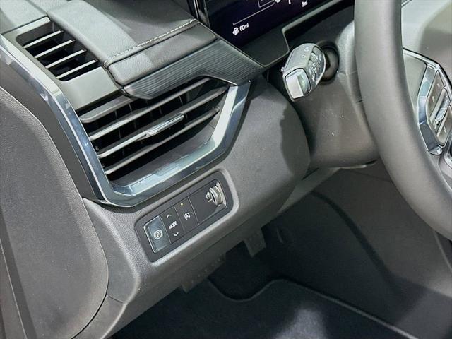 2026 GMC Acadia Elevation FWD
