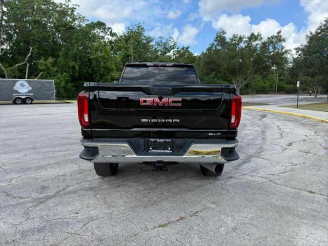2022 GMC Sierra 2500HD 2WD Crew Cab Standard Bed SLT