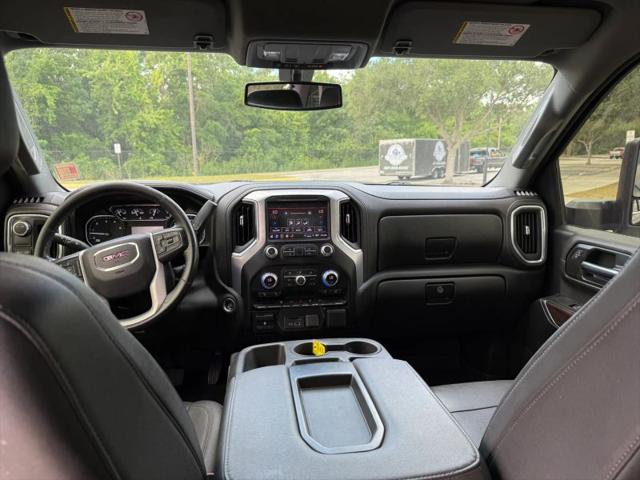 2022 GMC Sierra 2500HD 2WD Crew Cab Standard Bed SLT