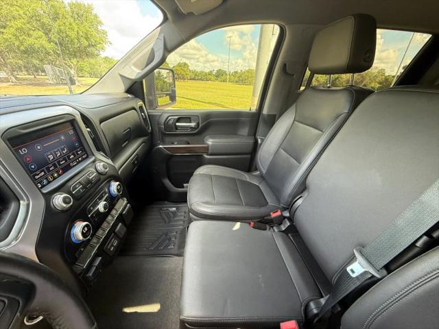 2022 GMC Sierra 2500HD 2WD Crew Cab Standard Bed SLT